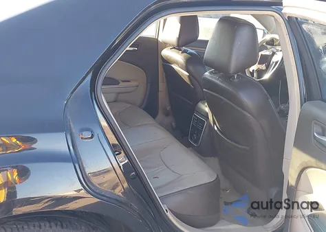 2013 Chrysler 300C Luxury Series из США, поврежденный, VIN 2C3CCAPG1DH504477